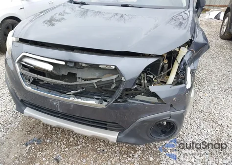 2015 Subaru Outback 2.5I Limited из США, поврежденный, VIN 4S4BSBLC0F3332995